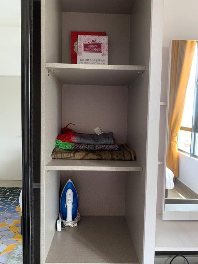AAIRA Troika Residence,Kota Bharu Bagian luar foto