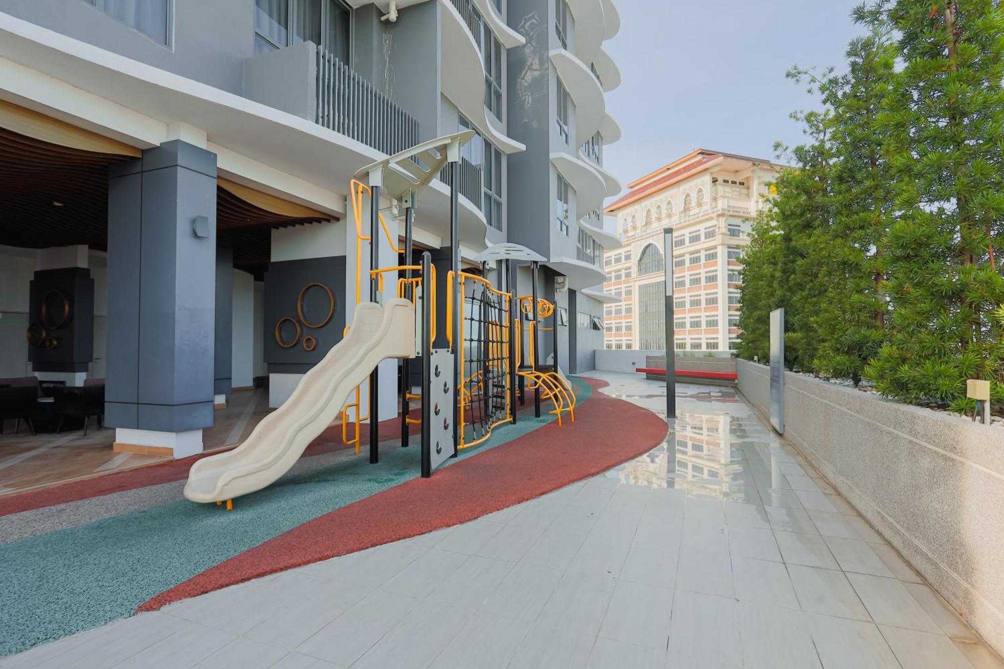 AAIRA Troika Residence,Kota Bharu Bagian luar foto